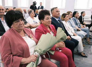 Михаил Пантелеев поздравил «Тулачермет» с 90-летием и вручил награды лучшим сотрудникам