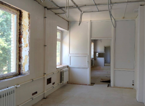 В Новомосковске ремонтируют клинико-диагностический центр