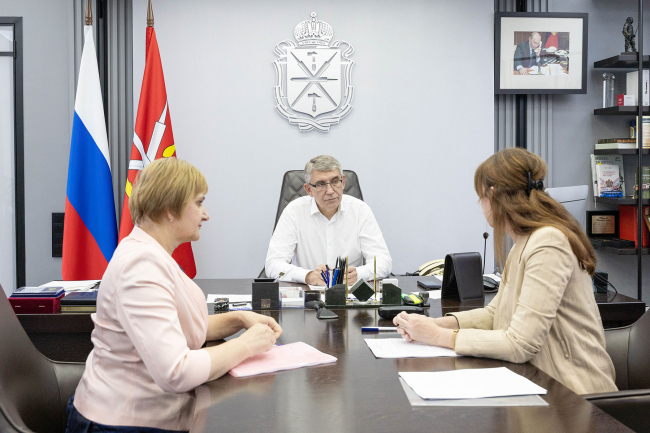 ÐÐ¼Ð¸ÑÑÐ¸Ð¹ ÐÐ¸Ð»ÑÐµÐ² Ð²ÑÑÑÐµÑÐ¸Ð»ÑÑ Ñ ÐÐ»ÐµÐ½Ð¾Ð¹ Ð¥Ð°ÑÐ»Ð°Ð¼Ð¾Ð²Ð¾Ð¹