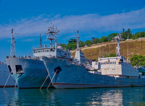 С Днем ВМФ: красочные открытки с поздравлениями и пожеланиями