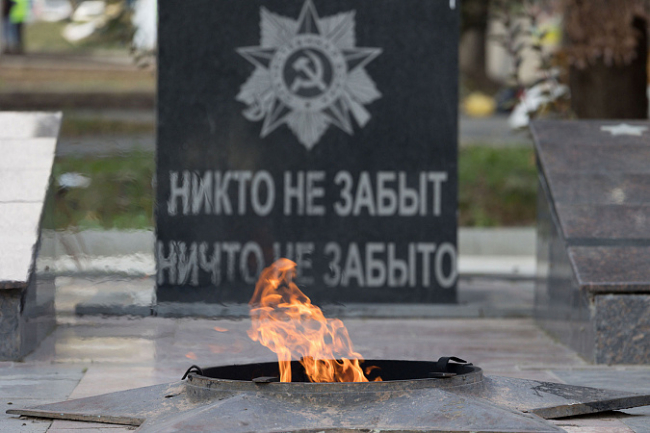 ÐÐ¼Ð¸ÑÑÐ¸Ð¹ ÐÐ¸Ð»ÑÐµÐ² Ð¿Ð¾ÑÑÑÐ¸Ð» ÑÐ¾Ð·Ð´Ð°ÑÑ Ð´Ð¾Ð»Ð³Ð¾ÑÑÐ¾ÑÐ½ÑÐ¹ Ð¿Ð»Ð°Ð½ ÑÐµÑÑÐ°Ð²ÑÐ°ÑÐ¸Ð¸ Ð²Ð¾Ð¸Ð½ÑÐºÐ¸Ñ Ð¼ÐµÐ¼Ð¾ÑÐ¸Ð°Ð»Ð¾Ð²