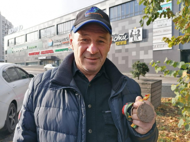 ÐÐ¼Ð¸ÑÑÐ¸Ð¹ ÐÐ¸Ð»ÑÐµÐ² Ð¿Ð¾Ð·Ð´ÑÐ°Ð²Ð¸Ð» ÑÐ¸ÑÑÐ»Ð¾Ð²Ð°Ð½Ð½Ð¾Ð³Ð¾ Ð²ÐµÐ»Ð¾Ð³Ð¾Ð½ÑÐ¸ÐºÐ° Ñ 65-Ð»ÐµÑÐ¸ÐµÐ¼