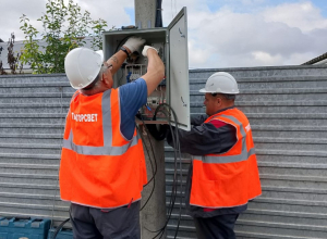 В Новомедвенском установили 8 уличных фонарей за внебюджетные средства