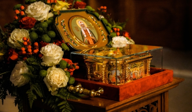 ÐÐµÑÑÑÐºÐ¸ ÑÑÐ»ÑÐºÐ¾Ð² ÑÐ¾Ð±ÑÐ°Ð»Ð¸ÑÑ Ð² Ð£ÑÐ¿ÐµÐ½ÑÐºÐ¾Ð¼ ÑÐ¾Ð±Ð¾ÑÐµ, ÑÑÐ¾Ð±Ñ Ð¿Ð¾ÐºÐ»Ð¾Ð½Ð¸ÑÑÑÑ Ð¼Ð¾ÑÐ°Ð¼ Ð¿Ð°ÑÑÐ¸Ð°ÑÑÐ° Ð¢Ð¸ÑÐ¾Ð½Ð°: ÑÐ¾ÑÐ¾ÑÐµÐ¿Ð¾ÑÑÐ°Ð¶