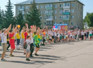 Плавчане отметили День физкультурника: Андрей Гарифзянов поздравил горожан с праздником