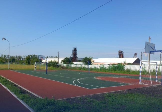 ÐÐ° Ð²Ð¾Ð»Ð¾Ð²ÑÐºÐ¾Ð¼ ÑÑÐ°Ð´Ð¸Ð¾Ð½Ðµ Â«Ð£ÑÐ¾Ð¶Ð°Ð¹Â» Ð¿Ð¾ÑÐ²Ð¸Ð»Ð°ÑÑ Ð¿Ð»Ð¾ÑÐ°Ð´ÐºÐ° Ð´Ð»Ñ Ð¼Ð¸Ð½Ð¸-ÑÑÑÐ±Ð¾Ð»Ð° Ð¸ Ð±Ð°ÑÐºÐµÑÐ±Ð¾Ð»Ð°