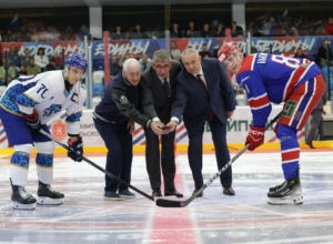 Хороший старт: «АКМ-Юниор» одержала уверенную победу над соперниками в первом матче «Кубка Губернатора»