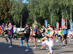 Почти 2 000 любителей здорового образа жизни вышли на пробежку в рамках полумарафона «Тула»