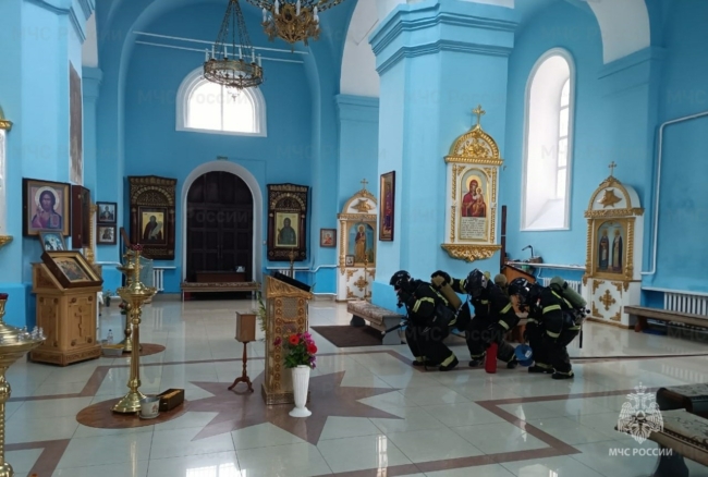 Â«ÐÐ°Ð³Ð¾ÑÐµÐ»ÑÑÂ» Ð°Ð»ÑÐ°ÑÑ, Â«Ð¾Ð³Ð¾Ð½ÑÂ» Ð¿Ð¾Ð²ÑÑÐ´Ñ: Ð²Ð¾Ð»Ð¾Ð²ÑÐºÐ¸Ðµ ÑÐ¿Ð°ÑÐ°ÑÐµÐ»Ð¸ Ð¿ÑÐ¾Ð²ÐµÐ»Ð¸ ÑÑÐµÐ½Ð¸Ñ Ð² Ð¡Ð²ÑÑÐ¾-ÐÐ²ÐµÐ´ÐµÐ½ÑÐºÐ¾Ð¼ ÑÑÐ°Ð¼Ðµ