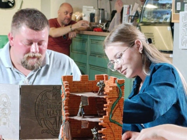 Ð¢ÑÐ»ÑÑÐºÐ¸Ð¹ Ð²ÐµÑÐµÑÐ°Ð½ Ð¡ÐÐ ÑÐ¾Ð·Ð´Ð°Ð» Ð½Ð°ÑÑÐ¾Ð»ÑÐ½ÑÑ Ð¸Ð³ÑÑ Ð¸ Ð¿ÑÐ¾Ð²ÐµÐ» ÐµÐµ Ð´Ð»Ñ Ð´ÐµÑÐµÐ¹