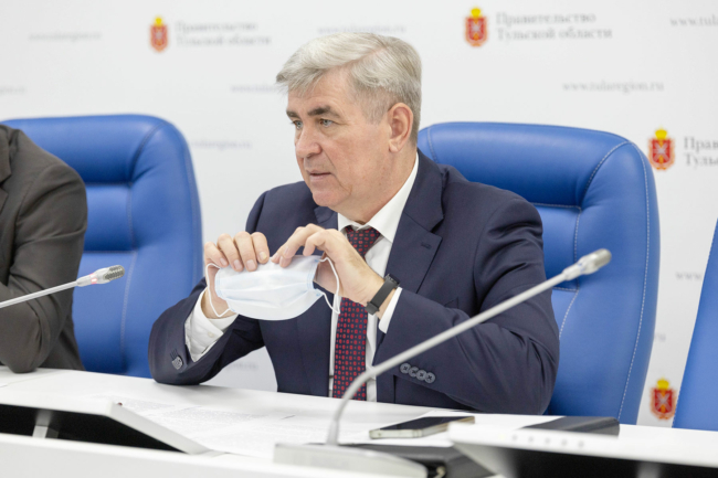 Ð Ð°ÑÑÐµÑ Ð·Ð°Ð±Ð¾Ð»ÐµÐ²Ð°ÐµÐ¼Ð¾ÑÑÑ ÐÐ ÐÐ: ÐÐ¾Ð¼Ð¾Ð²ÑÐµÐ² Ð¿ÑÐ¸Ð·Ð²Ð°Ð» ÑÑÐ»ÑÐºÐ¾Ð² Ð½Ð¾ÑÐ¸ÑÑ Ð¼Ð°ÑÐºÐ¸ Ð¸ Ð´ÐµÐ»Ð°ÑÑ Ð¿ÑÐ¸Ð²Ð¸Ð²ÐºÐ¸