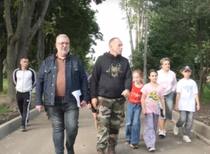 Детские площадки, прочистка канализации: о каких вопросах узловчане 5-й Пятилетки рассказали Терехову