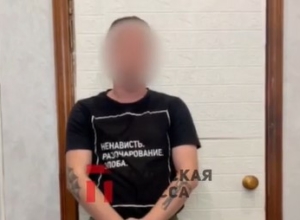 В Новомосковске мужчина извинился за осквернение памятника. Кем он оказался и как объяснил свой поступок