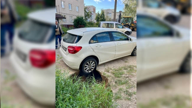 Â«ÐÑÐ»Ð¾ ÑÑÑÐ°ÑÐ½Ð¾ ÑÐ°Ð´Ð¸ÑÑÑÑ Ð² Ð¼Ð°ÑÐ¸Ð½ÑÂ»: Ð² ÐÐ»ÐµÐºÑÐ¸Ð½Ðµ Â«ÐÐµÑÑÐµÐ´ÐµÑÂ» ÑÑÑÑ Ð½Ðµ Ð¿ÑÐ¾Ð²Ð°Ð»Ð¸Ð»ÑÑ Ð¿Ð¾Ð´ Ð·ÐµÐ¼Ð»Ñ