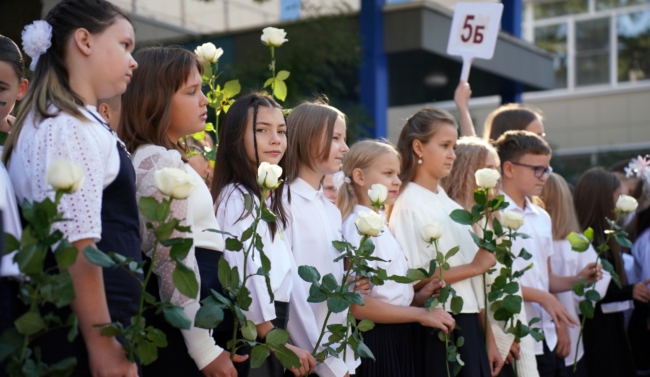 Ð ÑÐºÑÐ¿ÐµÑÐ¸Ð¼ÐµÐ½ÑÐµ Ñ Ð¾ÑÐµÐ½ÐºÐ°Ð¼Ð¸ Ð·Ð° Ð¿Ð¾Ð²ÐµÐ´ÐµÐ½Ð¸Ðµ Ð² ÑÑÐ»ÑÑÐºÐ¸Ñ ÑÐºÐ¾Ð»Ð°Ñ ÑÑÑÑÑ Ð¼Ð½ÐµÐ½Ð¸Ðµ Ð´ÐµÑÐµÐ¹