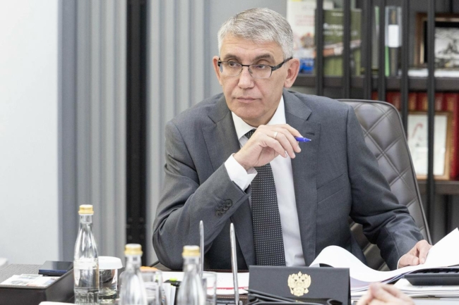 ÐÐ¼Ð¸ÑÑÐ¸Ð¹ ÐÐ¸Ð»ÑÐµÐ² Ð¿Ð¾Ð·Ð´ÑÐ°Ð²Ð¸Ð» ÑÑÐ»ÑÐºÐ¾Ð² Ñ ÐÐ½ÐµÐ¼ ÑÐ°ÑÑÐµÑÐ°