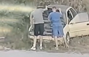 В Туле подростки вскрывали и громили чужие машины: полиция проводит проверку