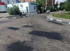 В Туле продолжается ямочный ремонт дорог