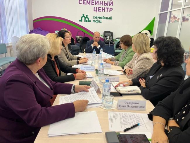 ÐÐ°Ðº Ð² Ð¢ÑÐ»Ðµ Ð¿Ð¾Ð¼Ð¾Ð³Ð°ÑÑ Ð¼Ð°Ð»ÑÑÐ°Ð¼ Ð¾ÑÑÐ°ÑÑÑÑ Ð´Ð¾Ð¼Ð°: Ð¿Ð¾ÑÑÐ¸ 200 Ð´ÐµÑÐµÐ¹ Ð²ÐµÑÐ½ÑÐ»Ð¸ÑÑ Ðº ÑÐ¾Ð´Ð½ÑÐ¼