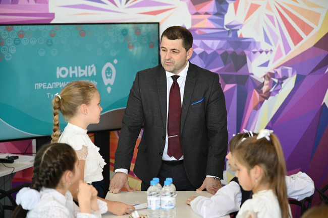 Ð Ð¢ÑÐ»ÑÑÐºÐ¾Ð¹ Ð¾Ð±Ð»Ð°ÑÑÐ¸ ÑÑÐ°ÑÑÐ¾Ð²Ð°Ð» Ð¿ÑÐ¾ÐµÐºÑ Ð´Ð»Ñ ÑÐºÐ¾Ð»ÑÐ½Ð¸ÐºÐ¾Ð² Â«Ð®Ð½ÑÐ¹ Ð¿ÑÐµÐ´Ð¿ÑÐ¸Ð½Ð¸Ð¼Ð°ÑÐµÐ»ÑÂ»