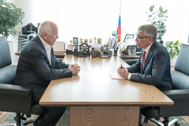 ÐÐ¼Ð¸ÑÑÐ¸Ð¹ ÐÐ¸Ð»ÑÐµÐ² Ð¿ÑÐ¾Ð²ÐµÐ» Ð²ÑÑÑÐµÑÑ Ñ Ð¡ÐµÑÐ³ÐµÐµÐ¼ Ð§ÐµÐ¼ÐµÐ·Ð¾Ð²ÑÐ¼