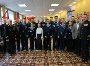 Евгений Смолянинов встретился с делегацией подлодки «Тула»