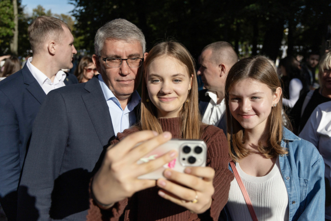 ÐÐ¼Ð¸ÑÑÐ¸Ð¹ ÐÐ¸Ð»ÑÐµÐ² Ð¿Ð¾ÑÐµÑÐ¸Ð» ÑÐµÑÑÐ¸Ð²Ð°Ð»Ñ Â«Ð¤Ð°Ð½ÑÐ°ÑÑ Ð¢ÑÐ»ÑÑÐºÐ¾Ð³Ð¾ ÐºÑÐµÐ¼Ð»ÑÂ»