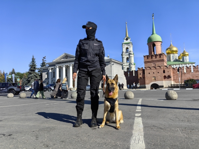 Ð¢ÑÐ»ÑÑÐºÐ¸Ðµ ÑÐ¾ÑÐ³Ð²Ð°ÑÐ´ÐµÐ¹ÑÑ Ð¿ÑÐ¾ÑÐ»ÐµÐ´Ð¸Ð»Ð¸ Ð·Ð° Ð¿Ð¾ÑÑÐ´ÐºÐ¾Ð¼ Ð² ÐÐµÐ½Ñ Ð³Ð¾ÑÐ¾Ð´Ð° Ð¸ Ð¾Ð±Ð»Ð°ÑÑÐ¸