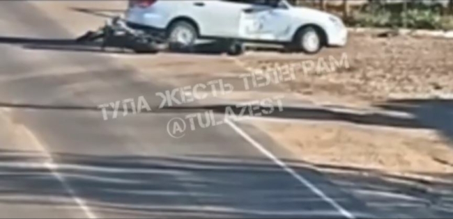 Ð Ð£Ð·Ð»Ð¾Ð²Ð¾Ð¹ Ð»ÐµÐ³ÐºÐ¾Ð²ÑÑÐºÐ° ÑÐ±Ð¸Ð»Ð° Ð¼Ð¾ÑÐ¾ÑÐ¸ÐºÐ»Ð¸ÑÑÐ°: Ð¾Ð¿ÑÐ±Ð»Ð¸ÐºÐ¾Ð²Ð°Ð½Ð¾ Ð²Ð¸Ð´ÐµÐ¾ Ð°Ð²Ð°ÑÐ¸Ð¸