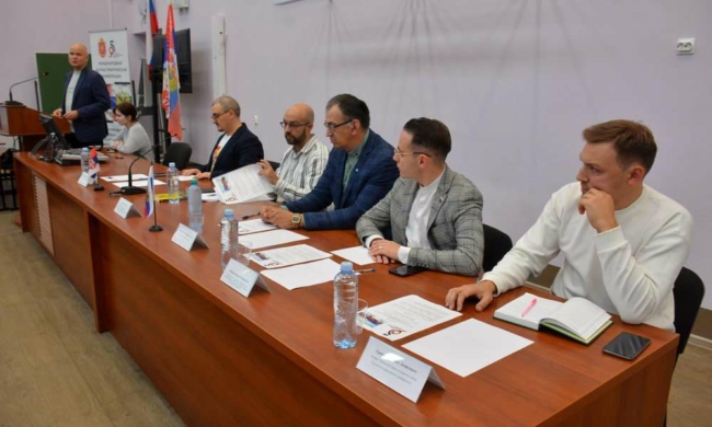 Ð Ð¢ÑÐ»Ðµ ÑÐµÑÐ±ÑÐºÐ¸Ðµ Ð¸ ÑÑÑÑÐºÐ¸Ðµ ÑÑÐµÐ½ÑÐµ Ð¾Ð±ÑÑÐ´Ð¸Ð»Ð¸ ÑÐ¾ÑÑÑÐ´Ð½Ð¸ÑÐµÑÑÐ²Ð¾ Ð³Ð¾ÑÑÐ´Ð°ÑÑÑÐ²