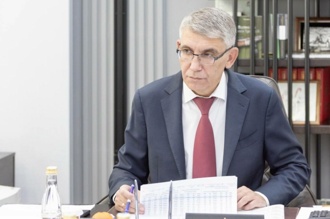 Â«ÐÑÐµÐ´Ð¿ÑÐ¸ÑÑÐ¸Ñ ÐºÐ¾Ð¼Ð¿Ð»ÐµÐºÑÐ° ÑÐ²ÐµÑÐµÐ½Ð½Ð¾ Ð´Ð²Ð¸Ð¶ÑÑÑÑ Ð²Ð¿ÐµÑÐµÐ´Â»: ÐÐ¼Ð¸ÑÑÐ¸Ð¹ ÐÐ¸Ð»ÑÐµÐ² Ð¿Ð¾Ð·Ð´ÑÐ°Ð²Ð¸Ð» Ð¼Ð°ÑÐ¸Ð½Ð¾ÑÑÑÐ¾Ð¸ÑÐµÐ»ÐµÐ¹ Ñ Ð¿ÑÐ°Ð·Ð´Ð½Ð¸ÐºÐ¾Ð¼