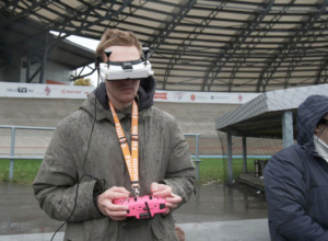 В Туле сильнейшие спортсмены соревнуются в мастерстве управления гоночными БПЛА