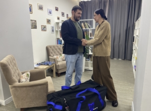 Ветеран СВО из Тулы получил экипировку для занятий следж-хоккеем