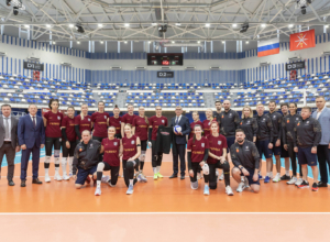 Дмитрий Миляев провел встречу с волейбольной «Тулицей» перед стартом сезона