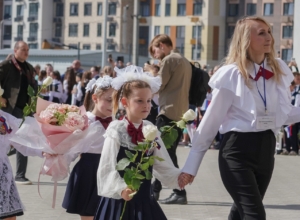 С Днем учителя! Красивые открытки к празднику