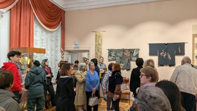 Ð ÐÐ¾Ð³Ð¾ÑÐ¾Ð´Ð¸ÑÐºÐ¾Ð¼ Ð¼ÑÐ·ÐµÐµ Ð¿Ð¾ÐºÐ°Ð·Ð°Ð»Ð¸ ÑÐ¿Ð¾Ð½ÑÐºÐ¸Ðµ ÐºÐ¸Ð¼Ð¾Ð½Ð¾ Ð¸ Ð²ÐµÐµÑÐ°