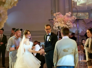 Времена меняются, а люди — нет. Премьера сериала «Тысяча “нет” и одно “да”» по мотивам Островского состоится 9 октября