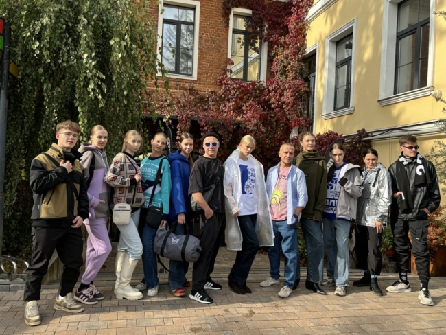 ÐÑ ÑÐ³ÑÑÐµÐ½ÐºÐ¸ Ð´Ð¾ Ð³Ð¶ÐµÐ»Ð¸: ÐºÐ°Ðº ÑÑÐ»ÑÐºÐ¸ Ð¿ÑÐµÐ²ÑÐ°ÑÐ¸Ð»Ð¸ Ð½Ð¾ÑÑÐ°Ð»ÑÐ³Ð¸Ñ Ð² Ð¼Ð¾Ð´Ð½ÑÐ¹ ÑÑÐµÐ½Ð´