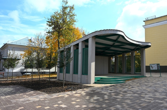 Ð Ð¡Ð¾Ð²ÐµÑÑÐºÐµ Ð¿ÑÐ¾Ð´Ð¾Ð»Ð¶Ð°ÐµÑÑÑ Ð±Ð»Ð°Ð³Ð¾ÑÑÑÑÐ¾Ð¹ÑÑÐ²Ð¾ ÑÐµÐ½ÑÑÐ° Ð³Ð¾ÑÐ¾Ð´Ð°