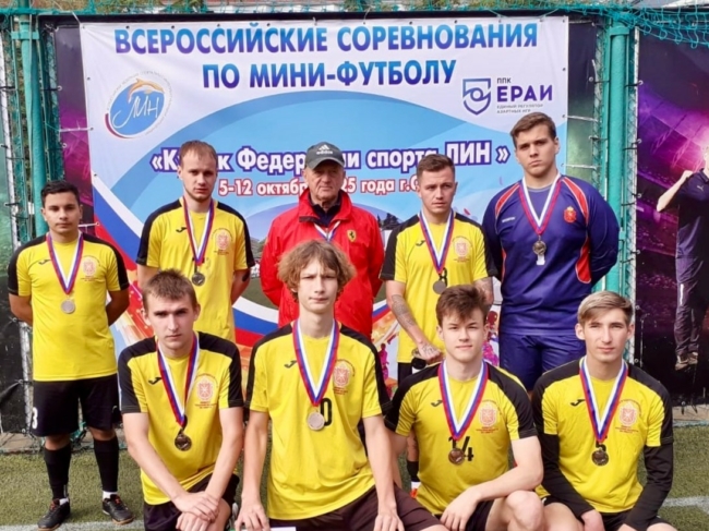 Ð¡Ð¿Ð¾ÑÑÑÐ¼ÐµÐ½Ñ Ð¸Ð· Ð¢ÑÐ»Ñ ÑÑÐ°Ð»Ð¸ Ð¿ÑÐ¸Ð·ÐµÑÐ°Ð¼Ð¸ Ð²ÑÐµÑÐ¾ÑÑÐ¸Ð¹ÑÐºÐ¸Ñ ÑÐ¾ÑÐµÐ²Ð½Ð¾Ð²Ð°Ð½Ð¸Ð¹ Ð² ÐÐ´Ð»ÐµÑÐµ