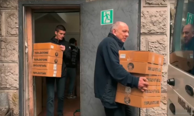 ÐÐ¾Ð»ÐµÐµ 1,5 ÑÐ¾Ð½Ð½ Ð¿Ð¾Ð¼Ð¾ÑÐ¸ Ð¾Ñ Ð¿Ð»Ð°Ð²ÑÐ°Ð½ Ð´Ð¾ÑÑÐ°Ð²Ð¸Ð»Ð¸ Ð²Ð¾ÐµÐ½Ð½ÑÐ¼ Ð² Ð·Ð¾Ð½Ñ Ð¡ÐÐ