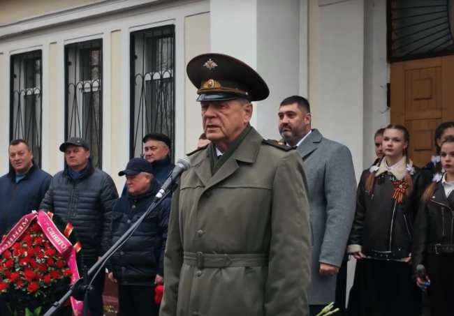 ÐÐ° ÑÑÐ°Ð½ÑÐ¸Ð¸ Ð§ÐµÑÐµÐ¿ÐµÑÑ Ð¡ÑÐ²Ð¾ÑÐ¾Ð²ÑÐºÐ¾Ð³Ð¾ ÑÐ°Ð¹Ð¾Ð½Ð° Ð¿Ð¾ÑÑÐ¸Ð»Ð¸ Ð¿Ð°Ð¼ÑÑÑ Ð¿ÐµÑÐ²ÑÑ Ð·Ð°ÑÐ¸ÑÐ½Ð¸ÐºÐ¾Ð² Ð¢ÑÐ»Ñ