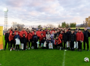 «Арсенал» исполнил мечту юных болельщиков из Новомосковска