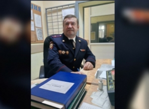 Под Тулой полицейский помог семье с ребенком выйти из леса