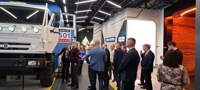 Ð£ÑÐ°ÑÑÐ½Ð¸ÐºÐ¸ Ð¿ÑÐ¾ÐµÐºÑÐ° Â«ÐÐµÑÐ¾Ð¹ 71Â» Ð¿Ð¾ÑÐµÑÐ¸Ð»Ð¸ Ð²ÑÑÑÐ°Ð²ÐºÑ Â«Ð ÐµÐ³Ð¸Ð¾Ð½ 2030Â»