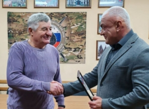 Владимир Мухин поздравил ясногорских автомобилистов с праздником