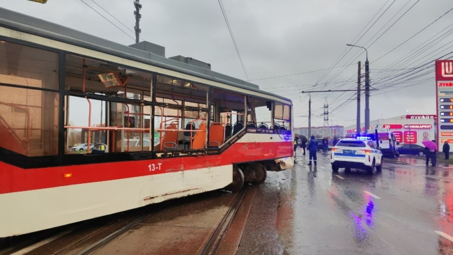 Ð ÐÐ¢Ð Ð²Ð¾Ð·Ð»Ðµ Ð¢Ð¦ Â«ÐÐ°ÐºÑÐ¸Â» Ð¿Ð¾Ð³Ð¸Ð± ÑÐ¾ÑÑÑÐ´Ð½Ð¸Ðº Â«Ð¢ÑÐ»ÑÐ½ÐµÑÐ³Ð¾Â»