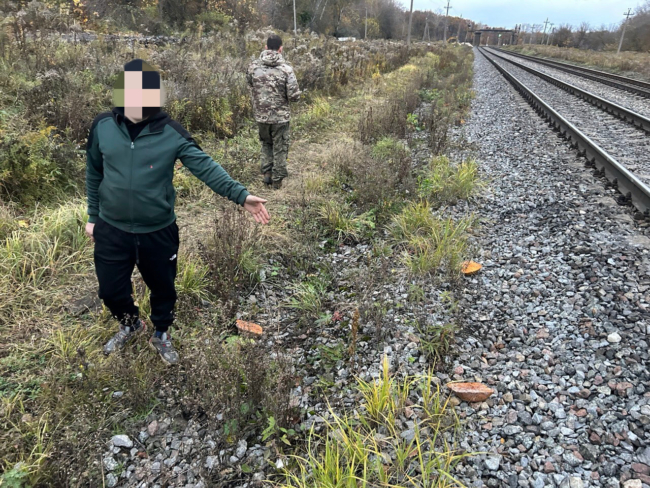 ÐÐ° ÑÐ¾Ð´Ñ Ñ Ð¿Ð¾ÐµÐ·Ð´Ð°: ÑÑÐ»ÑÐº Ð¿ÑÑÐ°Ð»ÑÑ ÑÐºÑÐ°ÑÑÑ ÑÑÐ³ÑÐ½, Ð½Ð¾ Ð½Ðµ ÑÑÐ¿ÐµÐ»