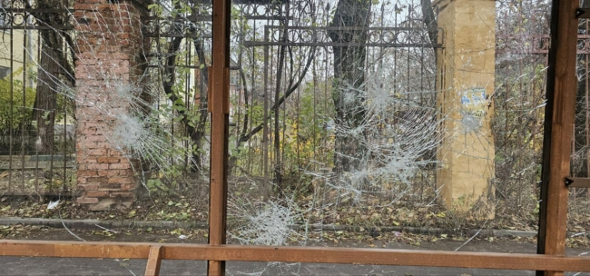 Ð Ð¢ÑÐ»Ðµ ÑÑÐ°Ð¼Ð²Ð°Ð¹Ð½ÑÑ Ð¾ÑÑÐ°Ð½Ð¾Ð²ÐºÑ Ð½Ð° ÑÐ»Ð¸ÑÐµ ÐÐ¸ÑÐ° ÑÐ°Ð·ÑÑÑÐ¸Ð»Ð¸ Ð²Ð°Ð½Ð´Ð°Ð»Ñ