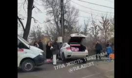 Ð Ð¢ÑÐ»Ðµ Ð¼Ð¾Ð»Ð¾Ð´Ð°Ñ Ð´ÐµÐ²ÑÑÐºÐ° Ð·Ð° ÑÑÐ»ÐµÐ¼ BMW Ð½Ðµ ÑÐ¿ÑÐ°Ð²Ð¸Ð»Ð°ÑÑ Ñ ÑÐ¿ÑÐ°Ð²Ð»ÐµÐ½Ð¸ÐµÐ¼: Ð² Ð°Ð²Ð°ÑÐ¸Ð¸ Ð¿Ð¾ÑÑÑÐ°Ð´Ð°Ð»Ð¸ ÑÐµÑÐ²ÐµÑÐ¾